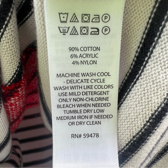 Christian Siriano Heart Sweater - Picture 5 of 5